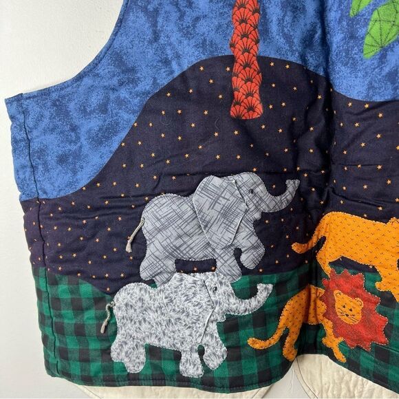 Handmade Vintage Noah's Ark Themed Quilted Vest with Animal Motifs - Picture 12 of 16
